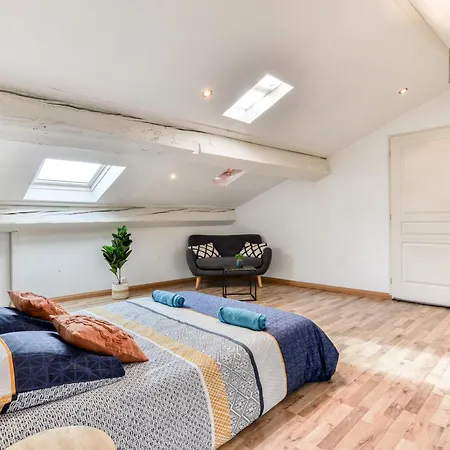 El Marty - - Climatisation - Parking Gratuit - Wifi Apartament