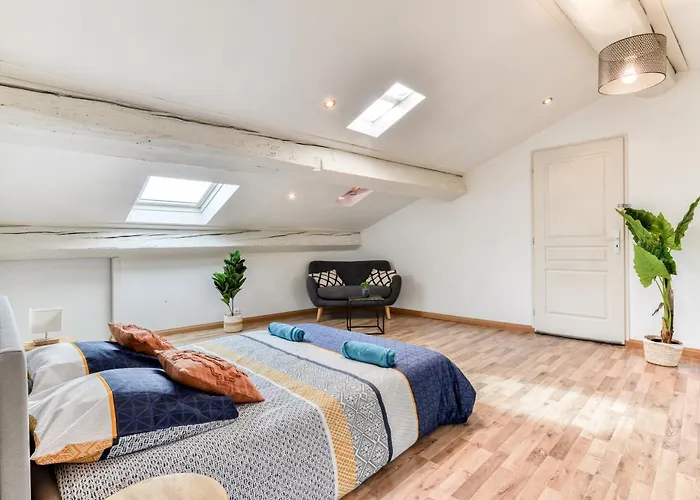 El Marty - - Climatisation - Parking Gratuit - Wifi Apartament